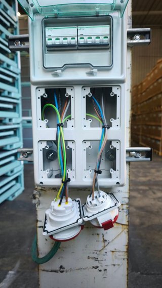 INSTALACIONES Y AVERIAS ELECTRICIDAD