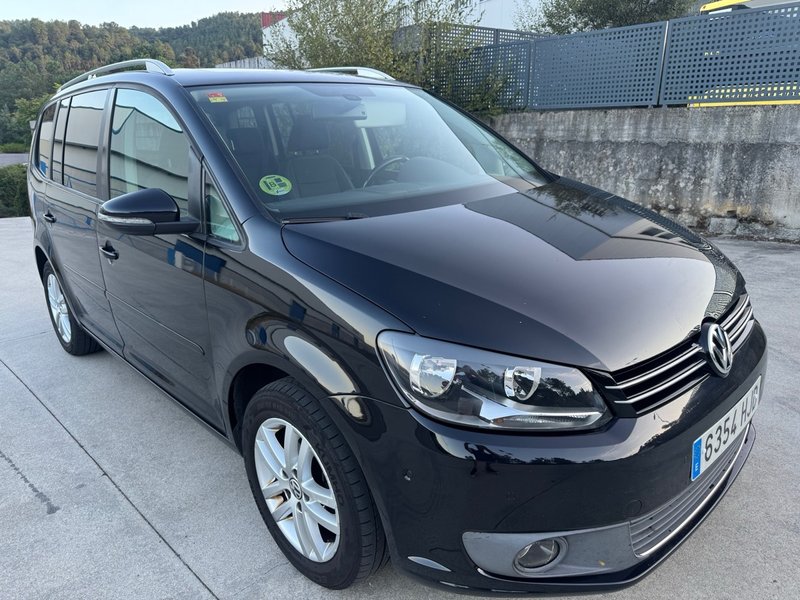 Volkswagen Touran 2012 7 plazas - foto 1
