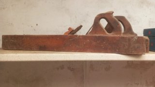 Herramientas de carpintería variadas