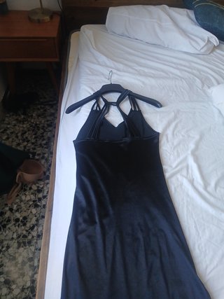 Vestido Satén Negro Tirantes Finos Talla S