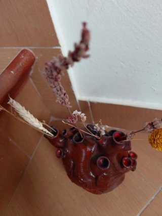 Florero Corazón Anatómico / Jarrón gótico
