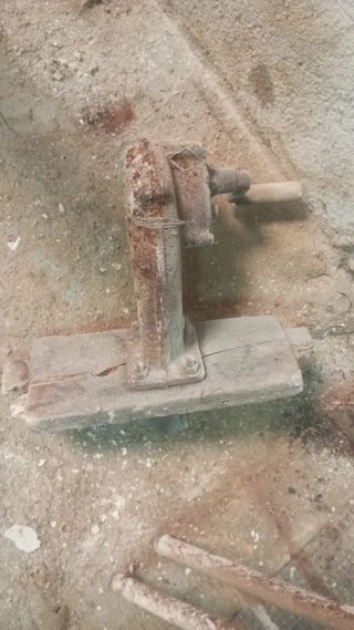 Serradora de carpintería antigua