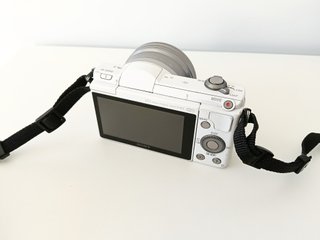 Sony A5000 con objetivo 16-50mm OSS