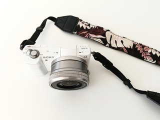 Sony A5000 con objetivo 16-50mm OSS