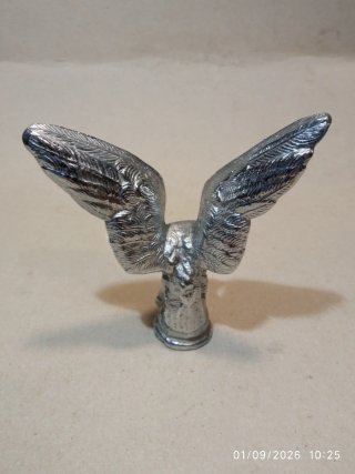 Figura Águila Bronce Cromado