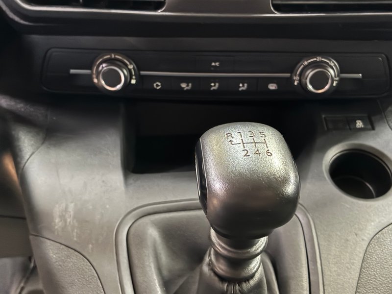 Citroën Berlingo 2022, foto 8