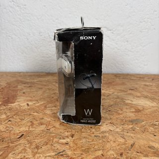Sony Walkman NWZ-W252 2GB MP3 Player