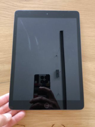 iPad 7 generación averiado - Modelo A2197 - 32 gb