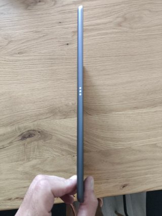 iPad 7 generación averiado - Modelo A2197 - 32 gb