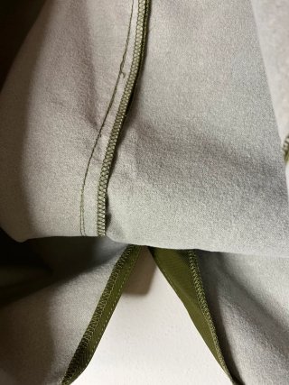 Gonna midi Guess verde oliva