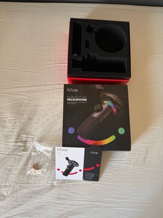 FIFINE K658 Micrófono USB RGB Streaming Podcast