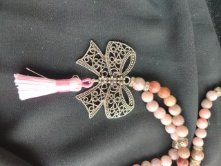 Collar Fallera Rosa con Lazo y Borla