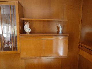 Mueble de salón modular madera y cristal