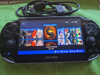 PlayStation Vita PS Vita Sony OLED portatile in nero
