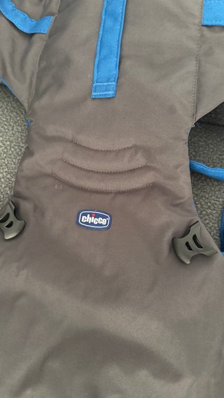 Mochila Portabebés Chicco Gris y Azul