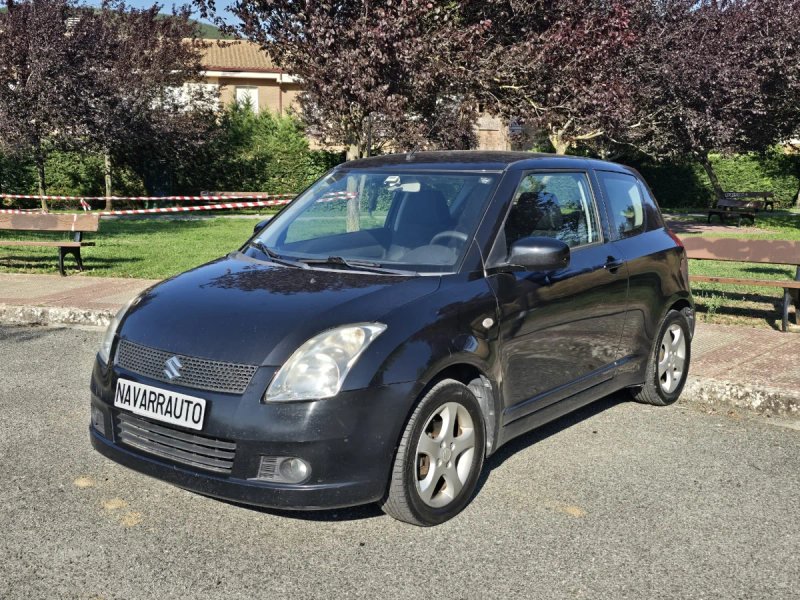 Suzuki Swift 2006 - foto 1