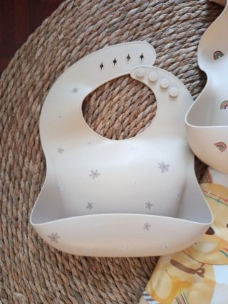 Lote 2 baberos silicona bebé