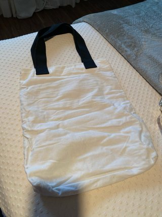 Bolsa de Hombro Grande Blanca y Negra
