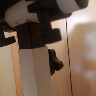 Mesa escritorio plegable blanca y negra