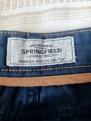 Bermudas azules