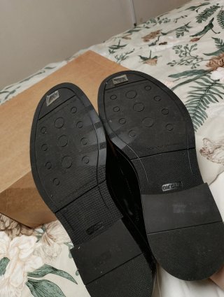 Zapatos negros Essentials by Ulanka