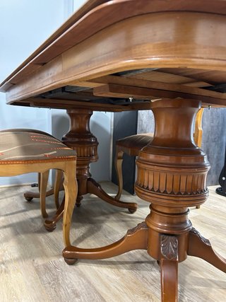 Mesa de comedor con 6 sillas