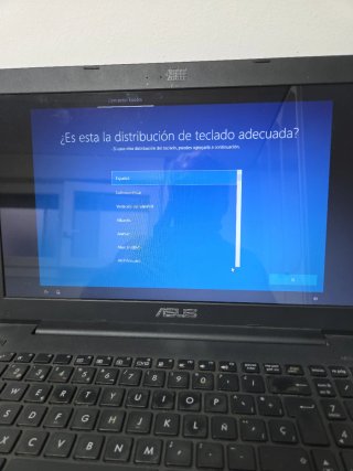 Ordenador Asus Intel Core i7 8GB RAM 500GB HDD.