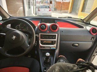 Peugeot 1007 2006