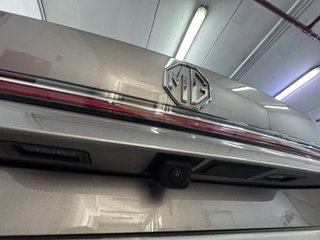 MG eHS 1.5T PHEV Luxury 200 kW (272 CV)