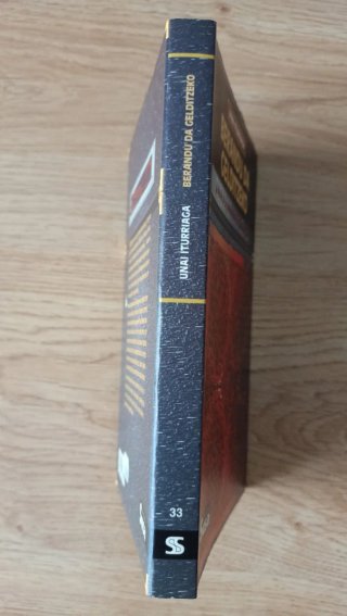Libro "Berandu da gelditzeko". Como nuevo