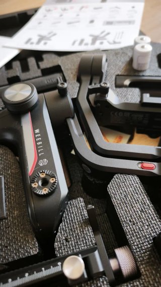 Stabilizzatore Gimbal Zhiyun Weebill S