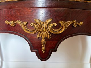 Cómoda Luis XV Mármol y Madera