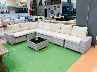 Sofá modular exterior beige y gris