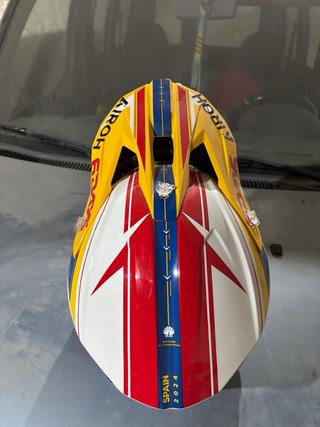 Casco Airoh 6Days