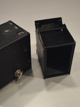 Cámara Kodak brownie 2A model 3