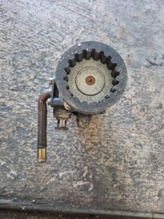 Bomba Dirección T5 2.5 / Tuareg 2.6