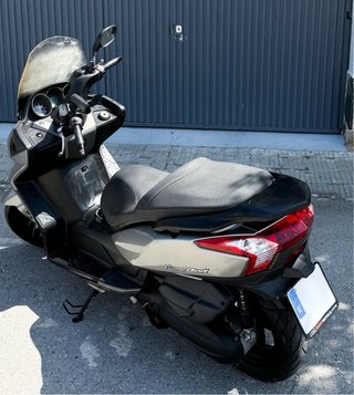 Kymco Super Dink 125cc Plata/Negra