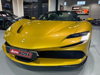 Ferrari SF90 SPIDER 2021