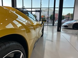 Ferrari SF90 SPIDER 2021
