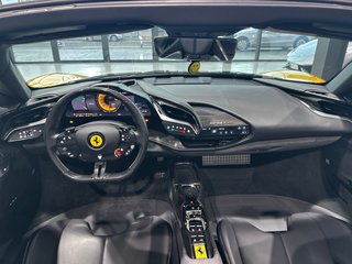 Ferrari SF90 SPIDER 2021