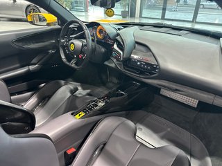 Ferrari SF90 SPIDER 2021