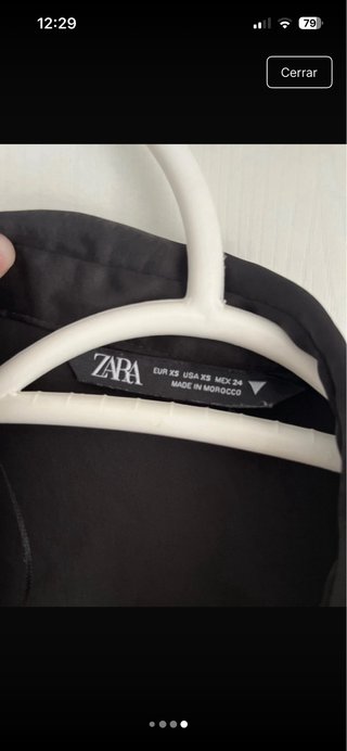 Vestido negro Zara cruzado drapeado