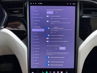 Tesla Model X Gran Autonomia Raven 4WD