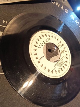 Vinilo Queen 7" Bicycle Race / Fat Bottomed Girls