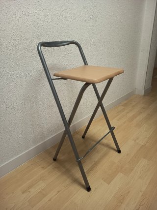 Taburete plegable metal y madera