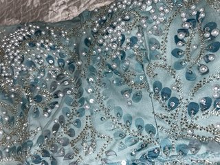 Vestido de fiesta con pedrería boda gitana