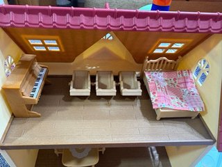 Casa Sylvanian Families con muebles