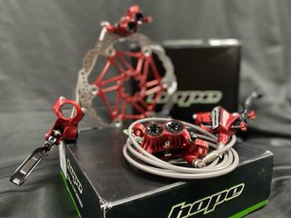 Frenos Hidráulicos Hope Tech 3 V4 Rojos