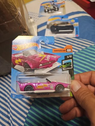 Pista Hot Wheels Manga Rosa