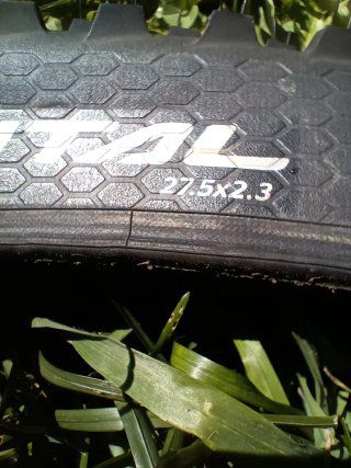 Neumático Continental Cross King 27.5x2.3